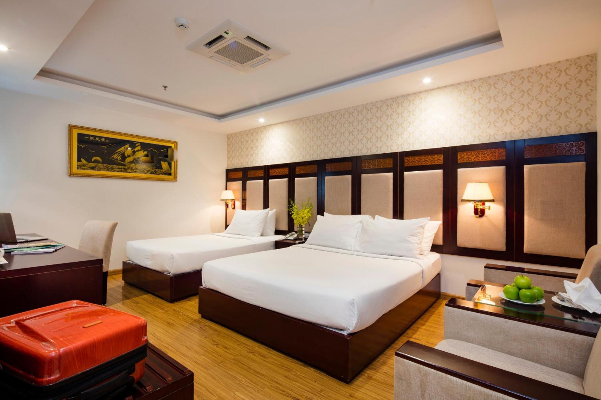 Galliot Hotel Nha Trang Exterior photo