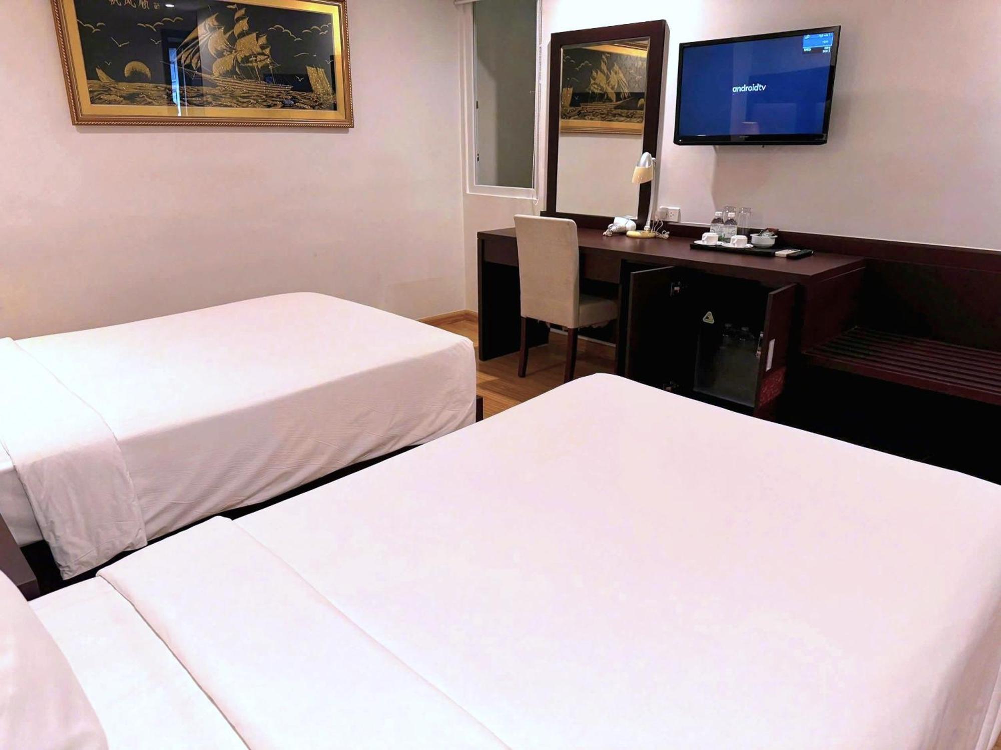 Galliot Hotel Nha Trang Exterior photo